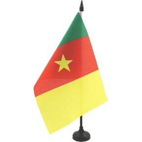 AZ FLAG Cameroon Table Flag 5'' x 8'' - Cameroonian Desk Flag 21 x 14 cm - Black Plastic Stick and Base