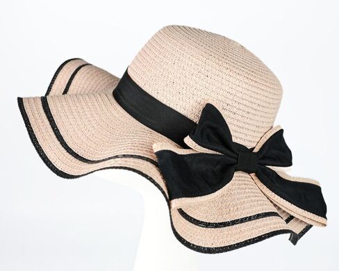 Chic Scallop Floppy Straw Hat with Bow: Perfect Summer Accessory! in Saudi Arabia