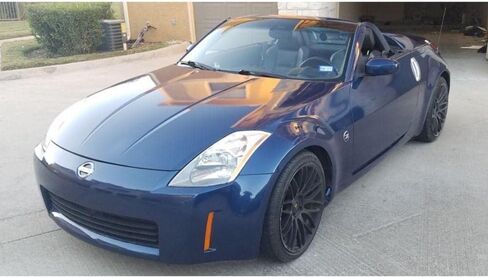 Avery Supreme Wrapping Film Gloss Dark Blue Metallic Vinyl Car Wrap Sheet - SW900-4" x 6" Sample in Kuwait