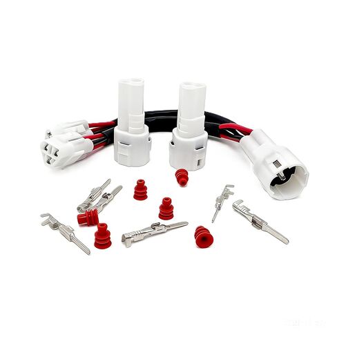 Motorcycle Power Outlet Splitter Harness Kit for Yamaha Tenere 700 and Super Tenere Motorcycle 2017-2024 Plug XS-T701 for USB Charger GPS Heated Grips in Saudi Arabia