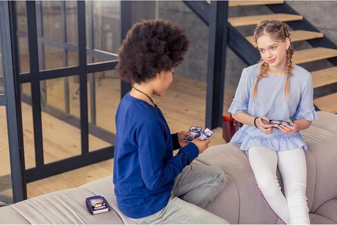 لعبة بطاقات Top Trumps لنجوم كرة القدم الأمريكية - ألعاب عائلية للأطفال والكبار - ألعاب تعليمية - ألعاب بطاقات للأطفال للاعبين وأكثر - ألعاب حرب الأطفال - حروب البطاقات - للأطفال بعمر 6 سنوات فما فوق in Kuwait
