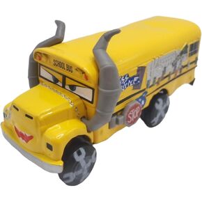 Toybeat Movie Themed Series Miss Fritter Crazy School Bus Metal 1:55 Scale Diecast Vehicle in Kuwait