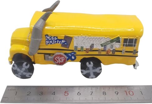 Toybeat Movie Themed Series Miss Fritter Crazy School Bus Metal 1:55 Scale Diecast Vehicle in Kuwait