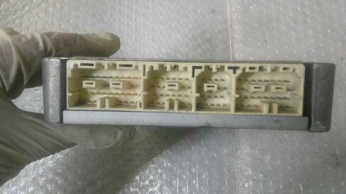 وحدة التحكم في المحرك ECM تناسب 97 متوافقة مع Toyota 4 Runner 89661-3D321 896613D321 in Kuwait