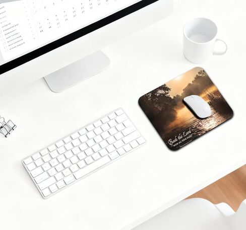لوحة ماوس للمكتب/الألعاب مقاس 9.5 × 7.9 بوصة، ابحث عن الرب بكل قلبك، اقتباس من آية الكتاب المقدس المسيحية، منظر نهر ضبابي عند شروق الشمس، بساط لطيف مضاد للانزلاق للمكتب in Saudi Arabia