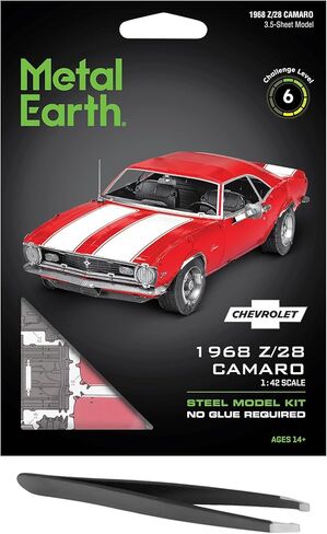 مجموعة نماذج معدنية من Fascinations Metal Earth 1968 Chevy Camaro Z/28 مع ملاقط in Kuwait