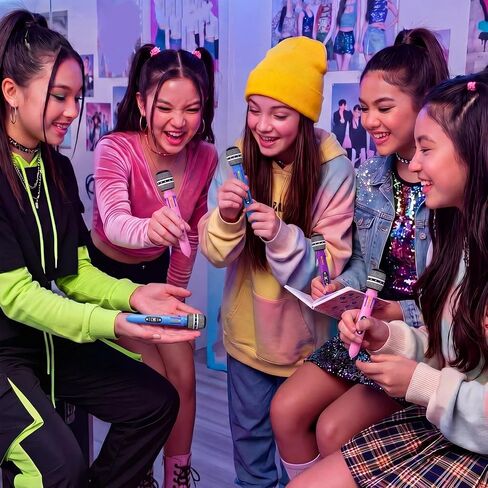 12 قطعة من أقلام الميكروفون متعددة الألوان للحفلات K-pop مقاس 0.7 مم 10 في 1 أقلام ميكروفون ملونة للكاريوكي في الثمانينيات والتسعينيات ومستلزمات حفلات أعياد الميلاد in Kuwait