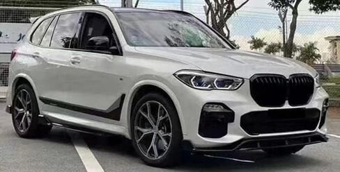 المصد الأمامي سبويلر سبليتر الشفاه لـ 2019-2023 BMW X5 G05 أسود لامع in Kuwait