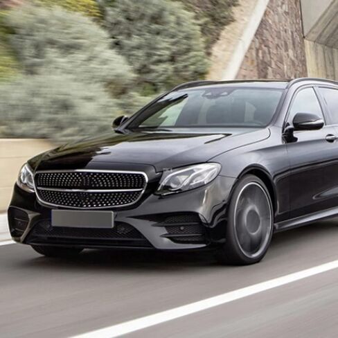 المصد الأمامي جناح سبويلر كانارد، ديناميكية هوائية معززة، خط E Class W213 AMG، أسود، ترقيات أنيقة لعشاق الأداء، 2016-2020 in Kuwait