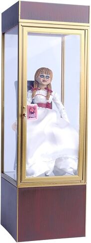 NECA The Conjuring Universe Annabelle - مجسم عمل بمقياس 7 بوصات in Kuwait