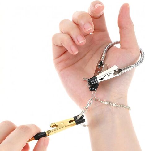 Nogeqi 2 Pcs Bracelet Helper Tool to Put On Yourself, Portable Bracelet Fastener Helper Release Fastening, Bracelets Assistance Tool for Necklace, Jewelry Watch Clasps, Zippers Crafts Adjustment in Kuwait