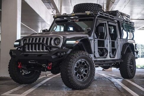 GD15 Custom Wheel - 20x9, 0 Offset, 6x135 Bolt Pattern, 108mm Hub - Matte Black with Double Dark Tint Rim in Saudi Arabia