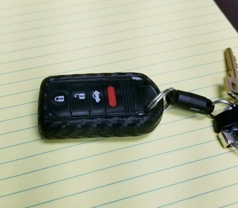 iJDMTOY Carbon Fiber Finish Soft Silicone Key Fob Cover Compatible with Acura ILX TL RDX ZDX 3/4 Buttons Keyless Fob Smart Key (Black Twill Weave Pattern) in Kuwait