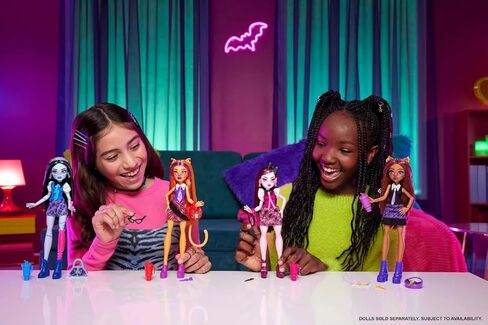 دمى Monster High Buried Secrets Surprise: موضوع الزحف المريح (قد تختلف الشخصيات) in Kuwait