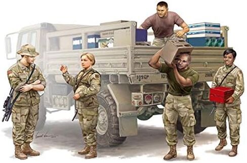 Trumpeter Modern US Soldiers Logistics Supply Team Figure Set, Scale 1/35, 5-Pack in Kuwait