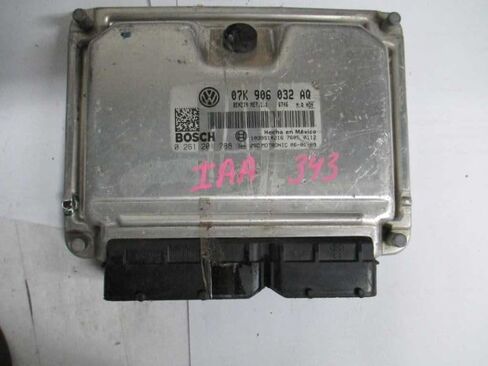 2006 06 متوافق مع شركة فولكس فاجن المتوافقة مع وحدة التحكم في محرك Jetta ECM 2.5L AT 07K906032AQ 07K 906 032 AQ in Kuwait
