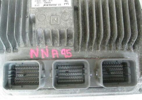 وحدة التحكم في المحرك ECM 2.4L تناسب 13 متوافقة مع Honda Accord 37820-5A2-A75 378205A2A75 in Kuwait