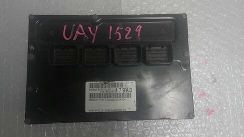 Chassis ECM ABS Left Hand Front Engine Compartment Fits 02-04 PT Cruiser 213249 in Kuwait