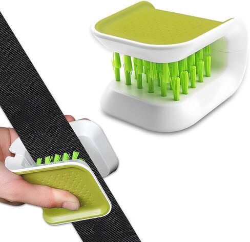 2PCS Car Seat Belt Cleaning Brush, Car Cleaning Tool, Double Sided U-Shaped Washing Tool, Multifunctional Foldable Closed Structure Seatbelt Cutlery Cleaner Brush for Cars (Black Gray, 2PCS) in Saudi Arabia
