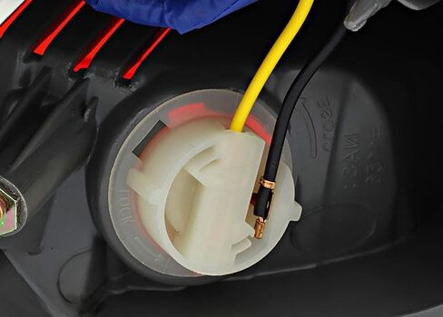 For Kia Forte Sedan Outer Tail Light 2010 2011 2012 2013 Passenger Right Side Taillamp Assembly Replacement in Kuwait
