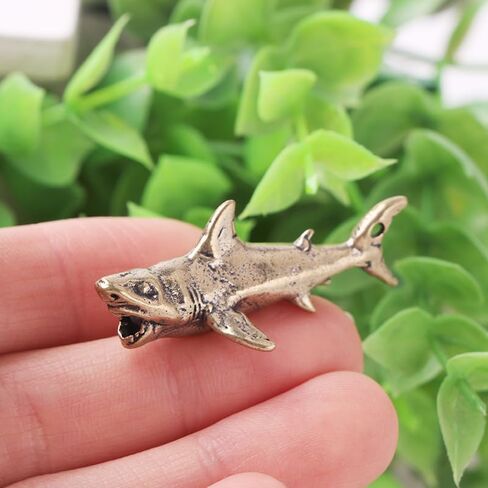 4Pcs Durable Unique Vintage Brass Shark Figurine Miniature Decor for Home Desk Adorable Keychain Pendant Ornament in Kuwait