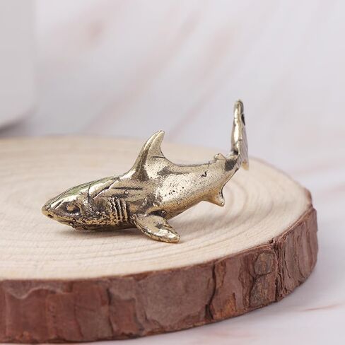 4Pcs Durable Unique Vintage Brass Shark Figurine Miniature Decor for Home Desk Adorable Keychain Pendant Ornament in Kuwait