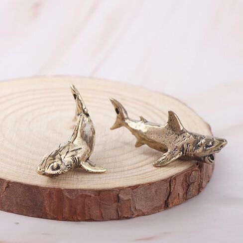 4Pcs Durable Unique Vintage Brass Shark Figurine Miniature Decor for Home Desk Adorable Keychain Pendant Ornament in Kuwait