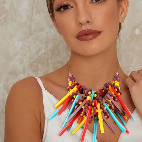 قلادة ديلادولا ذات الياقة الخشبية الملونة المصنوعة يدويًا، قلادات مريلة خشبية شرابة متعددة الألوان، إكسسوارات تنكرية للنساء in Kuwait