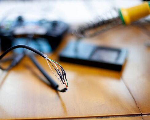 جينسكو 1200 قطعة 2: 1 أنبوب انكماش حراري + مجموعة مسدس حراري صغير 300 وات، مسدس هواء ساخن، أنبوب كابل سلك معزول كهربائيًا، مجموعة متنوعة من الأكمام الملفوفة لتغليف الانكماش، إصلاح الكابل، DIY in Kuwait