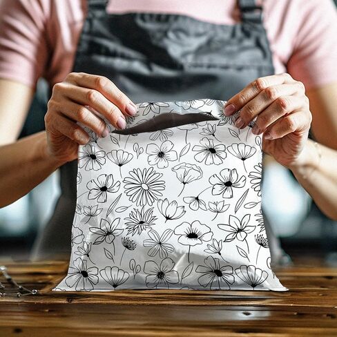 18x18 (25) Black and White Sketched Floral Summertime Designer Poly Mailers Waterproof Self Sealing Tear Resistant Polymailers Shipping Envelopes Premium Printed Bags For Small Businesses in Kuwait