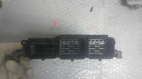 Engine ECM Control Module S Model FWD Fits 13-16 Countryman 7 648 190 7648190 in Kuwait