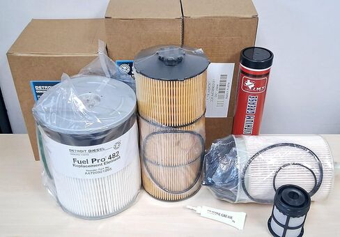 Kit filters DETR0IT A4731800909 - A4700903151 - A0000903651 Engie DD13 DD15-DD16 Air filter AF27879 + 1Grease red in Saudi Arabia