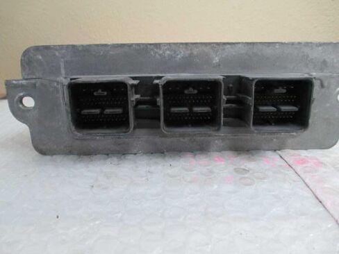05-06 Compatible with Ford Escape Engine ECM Control Module 5L8A-12A650-XD 5L8A12A650XD in Kuwait