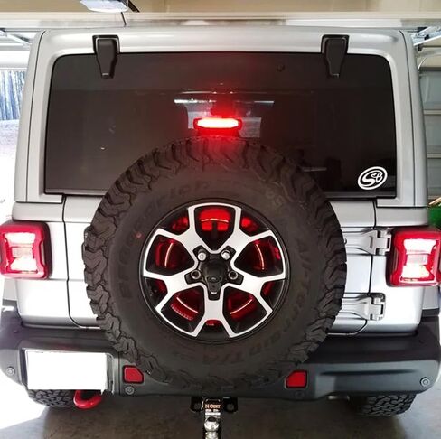 iJDMTOY Plug-N-Play Race Car Style Third Brake Light Strobe/Flash Attention Module Box/Harness, Compatible with Jeep 2018-up Wrangler JL JLU in Kuwait