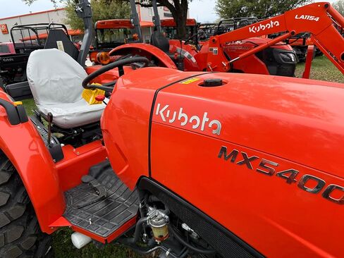 أغطية مقاعد Durafit، متوافقة مع جرار Hustler Raptor X، Kubota MX5800/MX6000 ROP. كوبوتا 200 جزازة الدوران الصفرية. أغطية مقاعد مناسبة تمامًا للحماية والجيوب والأناقة. جزازات كوبوتا زيرو تيرن in Kuwait