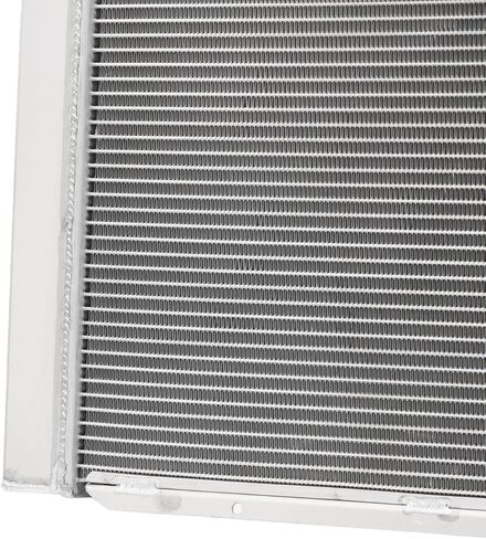 Automotive Replacement Engine Radiators 3 Row Radiator + Shroud Fan For Chevy GM SBC BBC High Performance 28"X19" Universal Radiator Aluminum Radiator Fan in Saudi Arabia