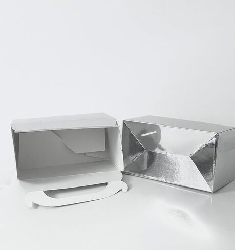 A Little Extra Co Silver party treat box – 25 Pack Silver Metalic Paper Box 6.2 x 3.6 x 3.4 Inches for Candy, Parties, Goddie Candy Bag, Boxes for Wedding, Birthday, Hollidays in Saudi Arabia
