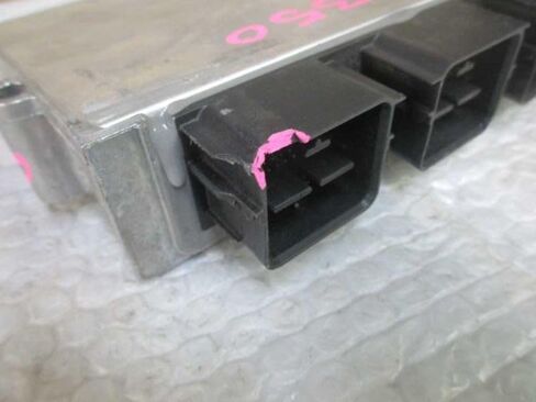 Engine ECM Control Module Fits 07-09 Focus 7S4A-12A650-UA 7S4A12A650UA in Kuwait