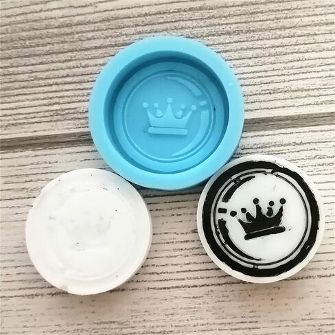 12 Pcs International Chess Shape Epoxy Resin Mold Checkers Silicone Mould, 1.25 inch in Kuwait