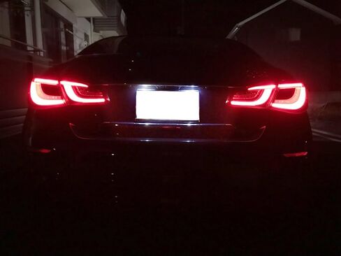 iJDMTOY OEM-Fit 18-SMD 3W مجموعة إضاءة لوحة ترخيص LED كاملة متوافقة مع Infiniti Q50 Q60 QX30 QX50، Nissan GT-R Maxima Leaf، إلخ in Kuwait