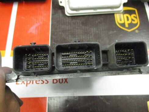 12 13 Maxima Engine ECM Electronic Control Module AT A56-G76 Z1M A56G76Z1M in Kuwait