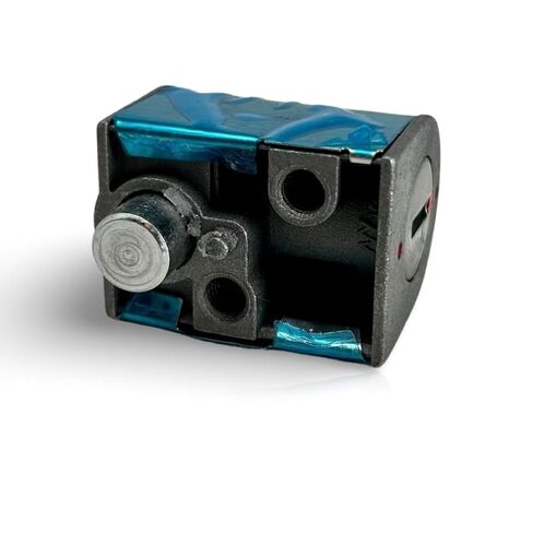Ignition Switch with Keys and Auxiliary Lock – Fits CForce 500 (2015–2018) & CForce 600 (2019) – Replacement for 9CR6-010100-20000 in Kuwait