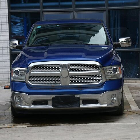 Linskip Driver and Passenger Side Mirror Covers Compatible with 2009-2018 RAM 1500 & 2019-2024 RAM 1500 Classic with Turn Signal Light Cutout, Door Mirror Bezel Caps Chrome in Kuwait