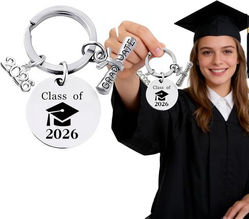 هدايا التخرج لعام 2026 - تذكار سلسلة مفاتيح التخرج البيضاء لعام 2026 in Kuwait