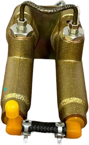 Brake Master Cylinder for Ford New Holland 5640 6640 7740 7840 8240 8340 TS90 TS100 TS110 TS115 TS120 Replaces F0NN2140AD 81869963 in Kuwait