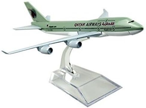شركة الخطوط الجوية القطرية ش.م.ق.م. B747 سبائك معدنية نماذج هدية عيد ميلاد نماذج الطائرة اللعب in Kuwait