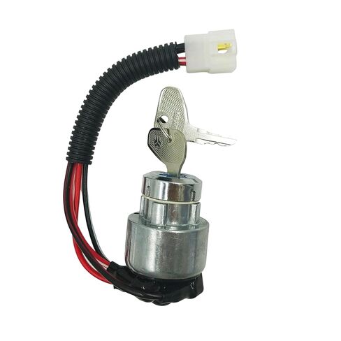 TC020-31820 TC020-31822 مفتاح إشعال لجرار كوبوتا L2501 L2600 L2800 L3000 L3200 L3400 L3700 L3800 L4300 L4400 MX4700 MX5000 MX5100 in Kuwait