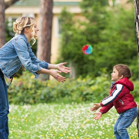 20 Pcs Stringy Balls Sensory Stringy Silicone Ball Rainbow Pom Bouncy Christmas Stocking Stuffers Fillers Party Favors Birthday End of Year Gifts in Kuwait