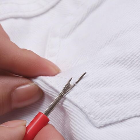 Sewing Machine Needle Threader, Automatic Needle Threader Tool for Hand Sewing, Sewing Supplies with Seam Rippers, Needlepoint Accessories for Low-Light Sewing and Quick Alterations in Saudi Arabia
