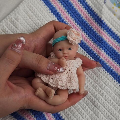 MYREBABY 4.5 Inch Mini Reborn Baby Dolls ，Silicone Baby Girl Anne,Mini Realistic Newborn Baby Dolls Silicone Full Body with Feeding Accessories-2 in Saudi Arabia